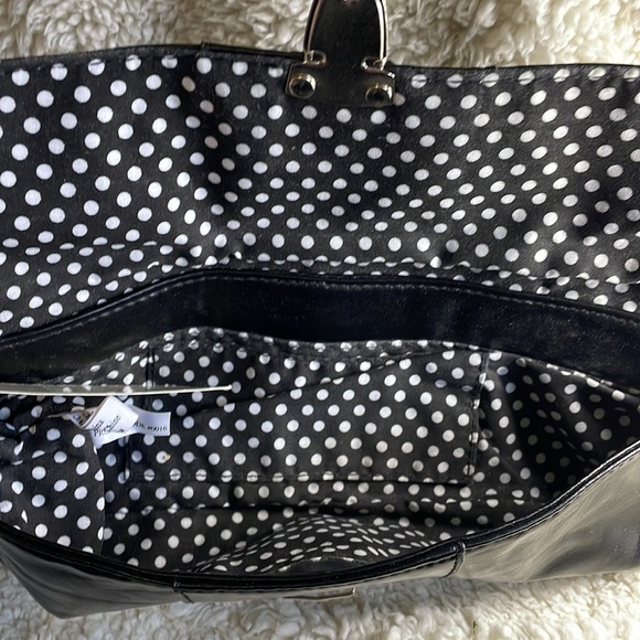 Minicci Black Chain Strap Small Clutch Bag Size 5H X 11L New With Tags - Picture 9 of 11